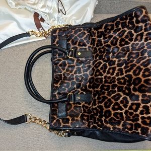 Stunning MK animal print bag!